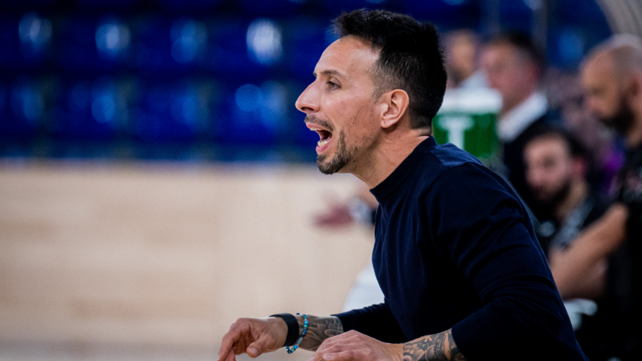 João Pinto critica arbitragem no jogo Barcelona-Trissino