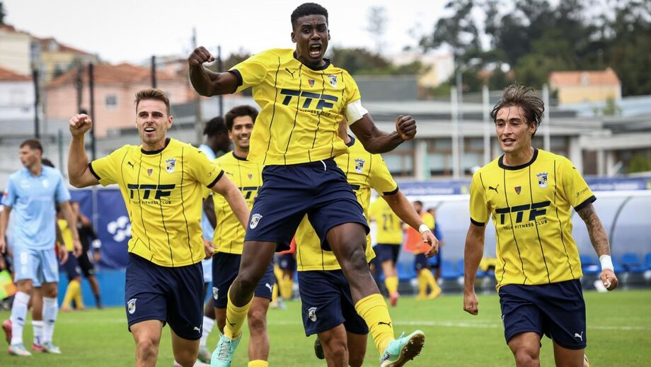 Romário (ao centro) marcou ao Vizela na eliminatória anterior