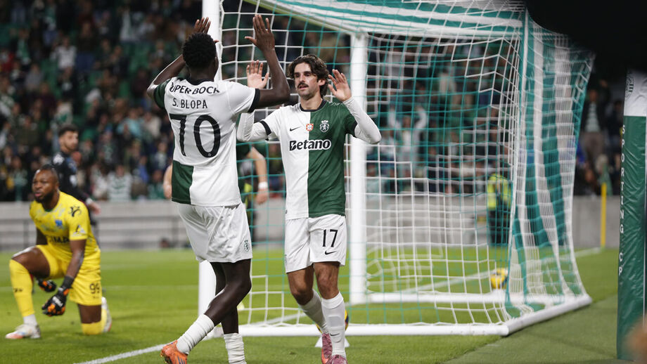 Salvador Blopa assistiu Trincão no jogo com o Marinhense