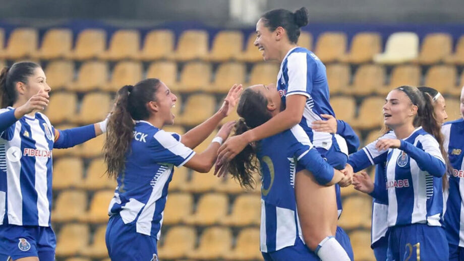 Jogadoras do FC Porto a festejar