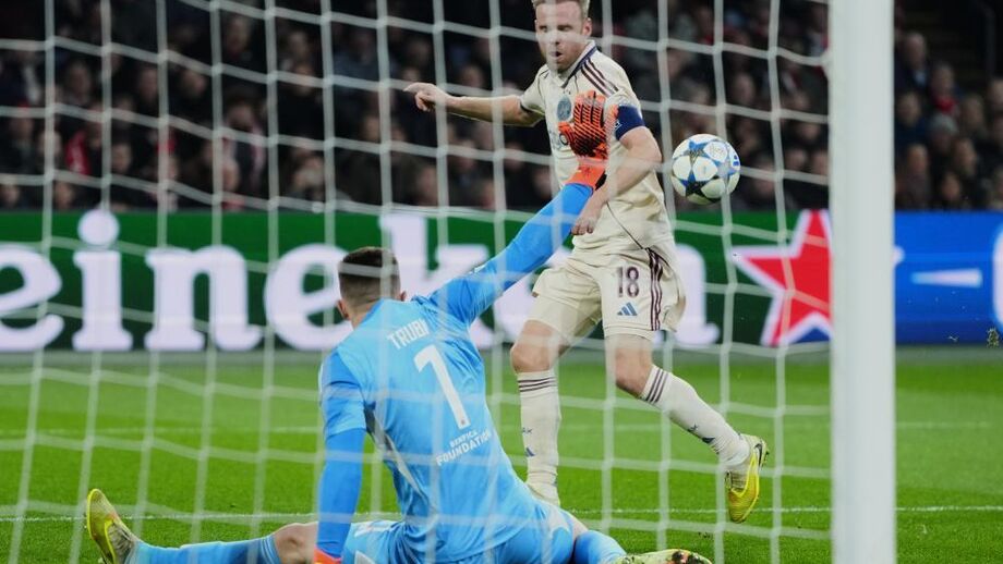 Trubin no Ajax-Benfica