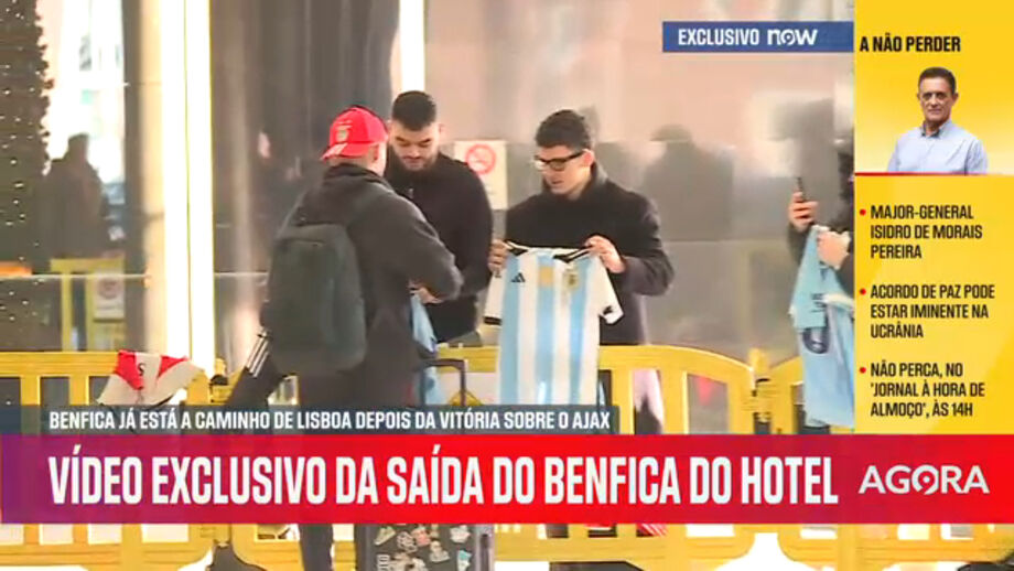 Imagens do Now à porta do hotel onde o Benfica ficou hospedado na Holanda