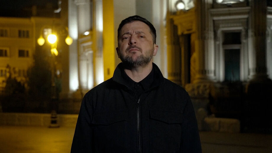  Presidente ucraniano diz que continua a trabalhar num plano que assegure paz e segurança 