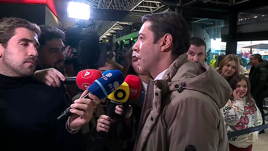 Presidente do Benfica felicita formação comandada por Bino Maçães