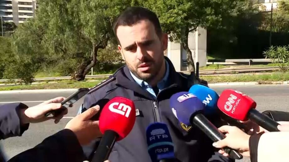 Carro estava sobrelotado; condutor e passageiro que seguia no banco da frente já foram identificados