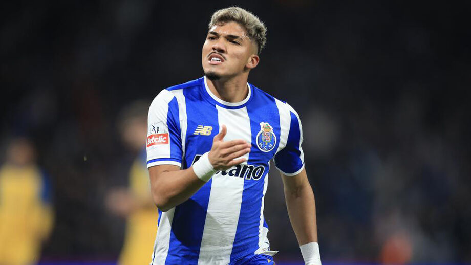 William Gomes foi o autor do único golo do FC Porto frente ao Estoril