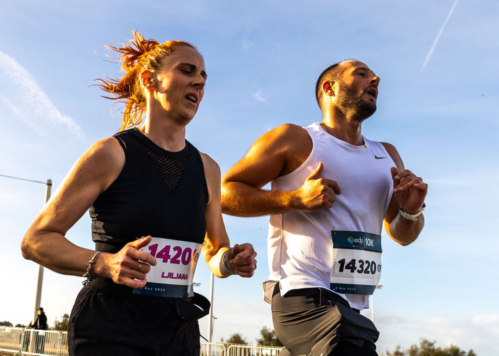 Maratona do Porto levou milhares às ruas da Invicta