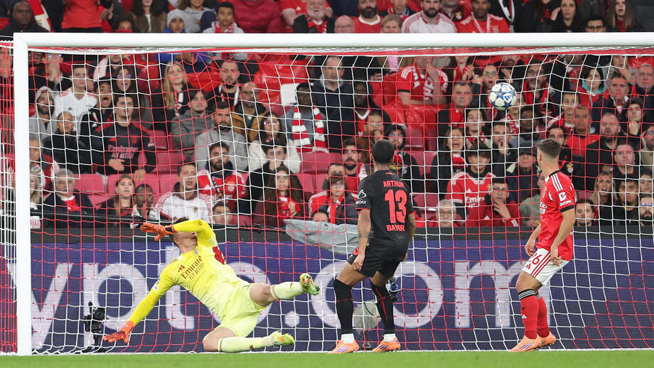 Dahl pede perdão aos adeptos após erro no golo sofrido