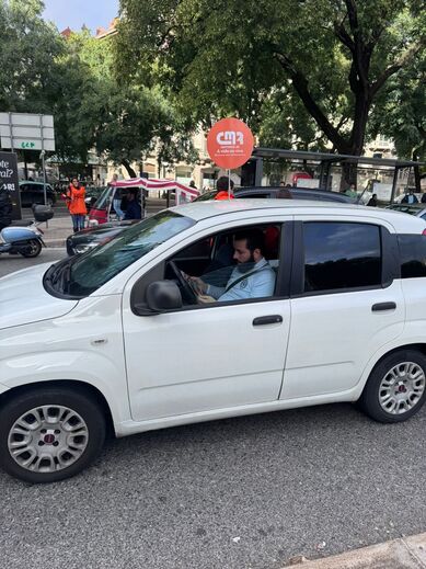 CM Radio surpreende automobilistas