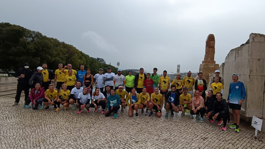Mais de 100 pessoas desafiaram a chuva no segundo treino para a São Silvestre El Corte Inglés