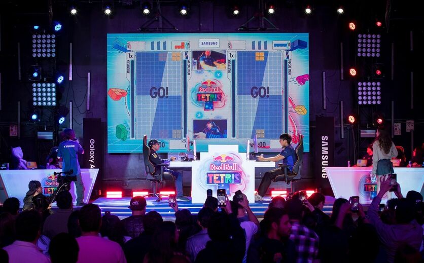 Competição Red Bull Tetris reúne jogadores e fãs