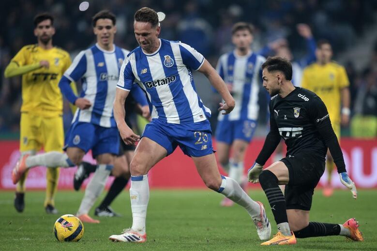 Luuk de Jong não jogava desde 30 de agosto