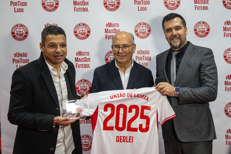 Pedro Proença, Derlei, Rivaldo e Joaquim de Almeida homenageados pela União de Leiria