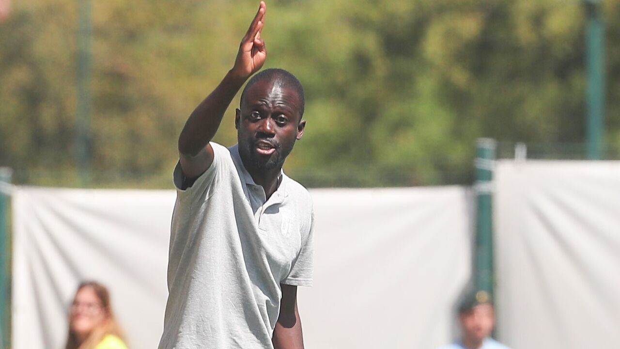 Blessing Lumueno começou esta época no Kuwait