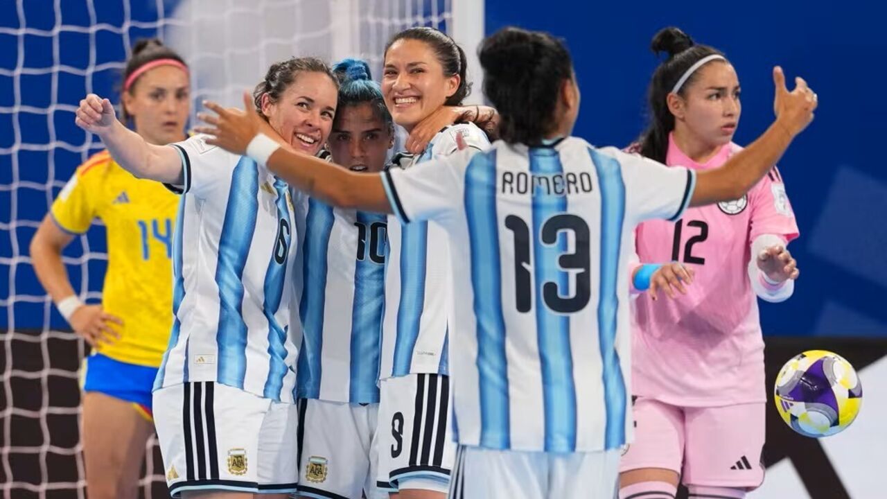 Argentina goleia (4-1) a Colômbia nos 'quartos' do Mundial feminino de futsal
