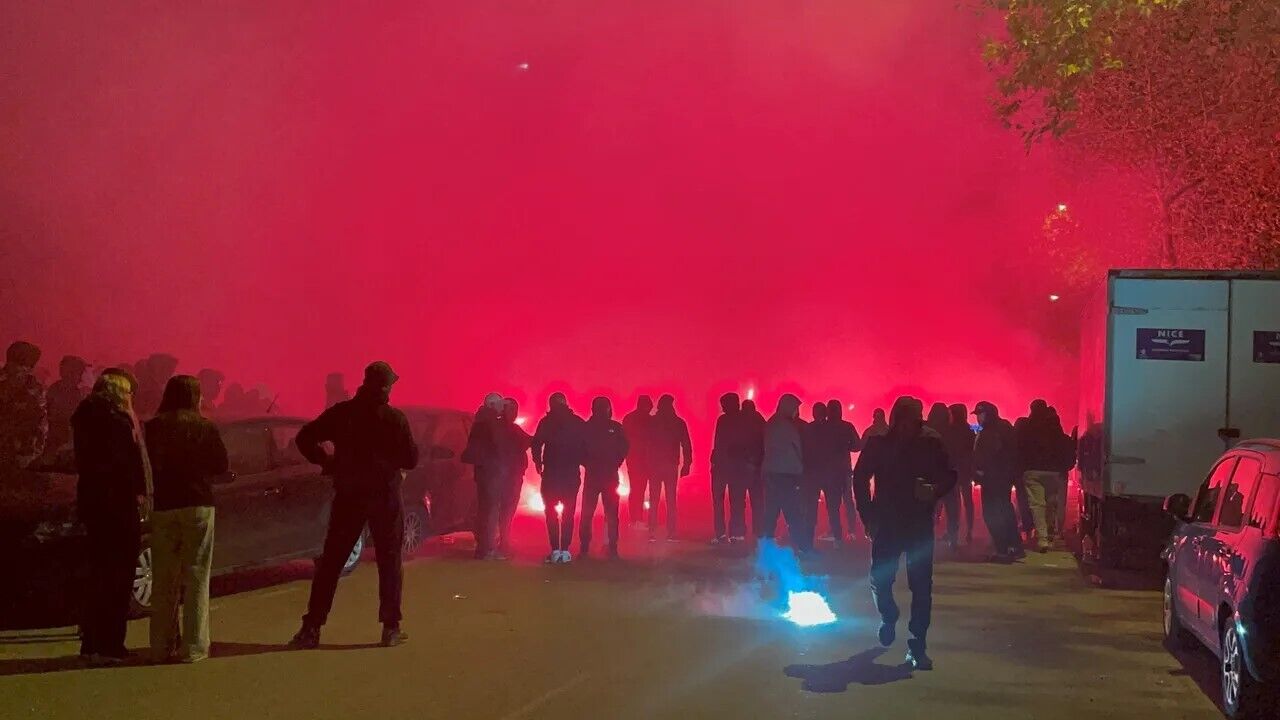 Adeptos confrontam equipa em Nice após sexta derrota consecutiva