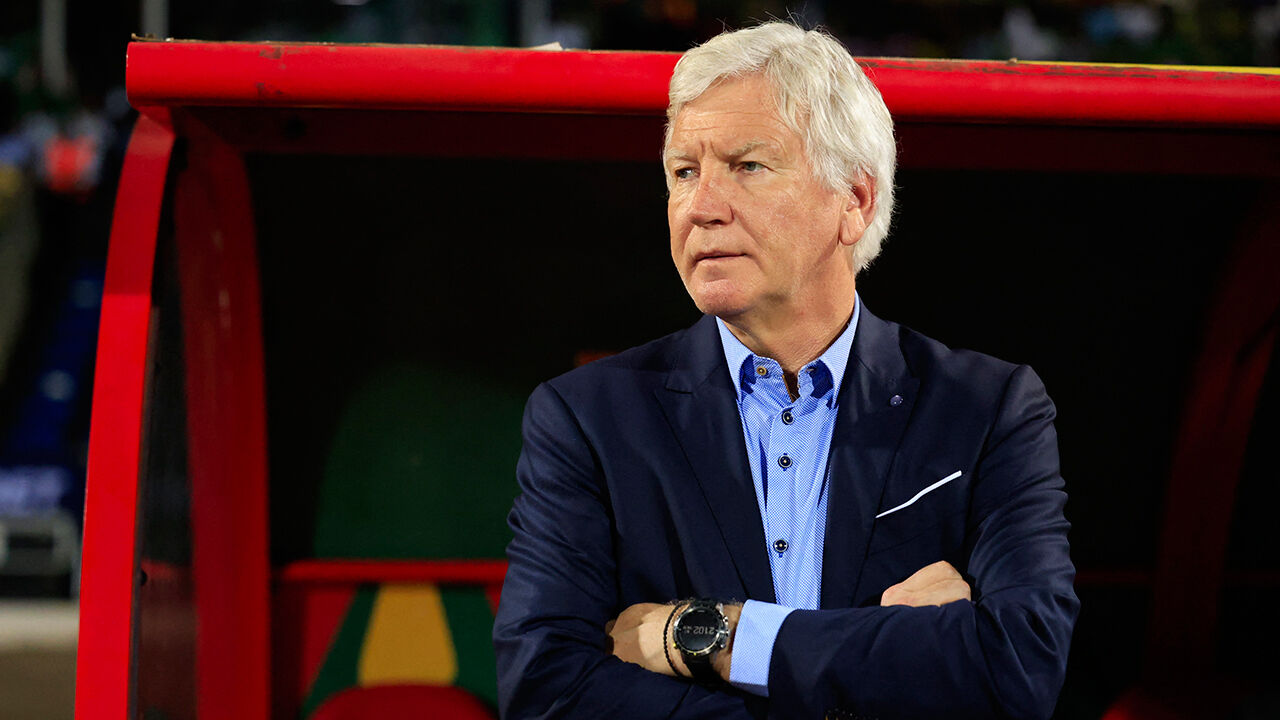 Camarões sem selecionador a três semanas do CAN