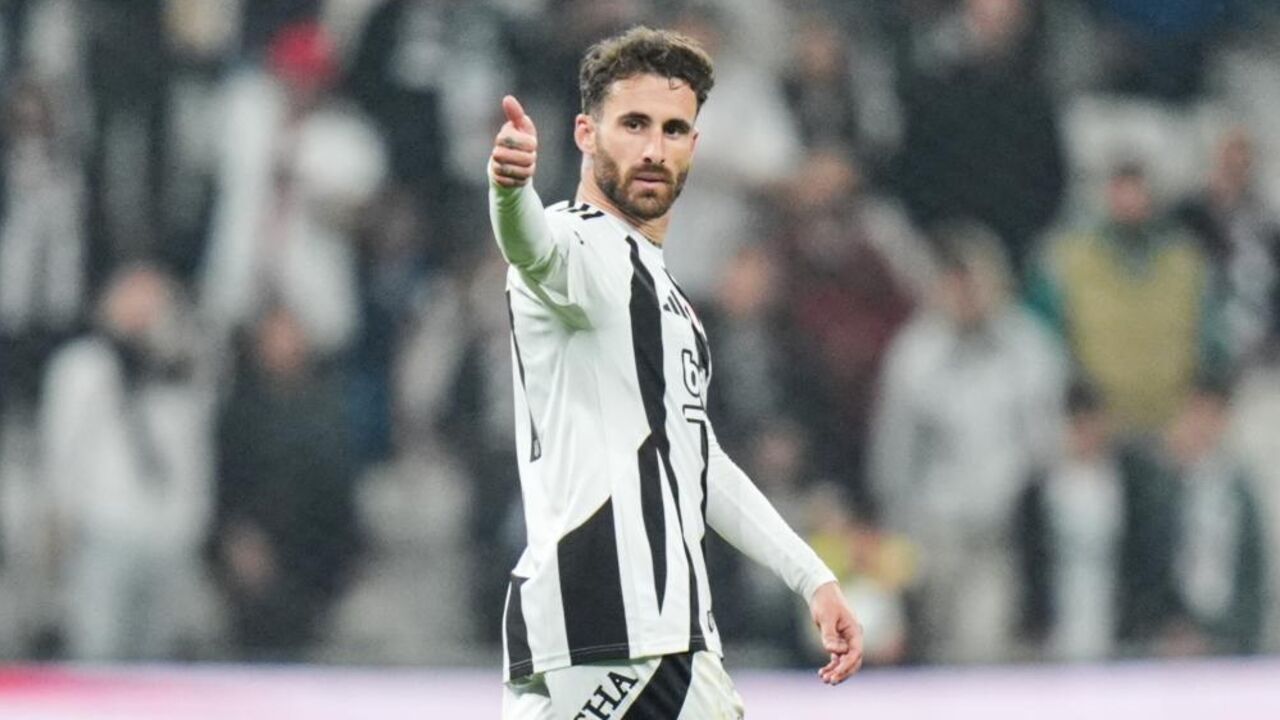 Rafa Silva pretende regressar ao Benfica, após demonstrar insatisfação na Turquia