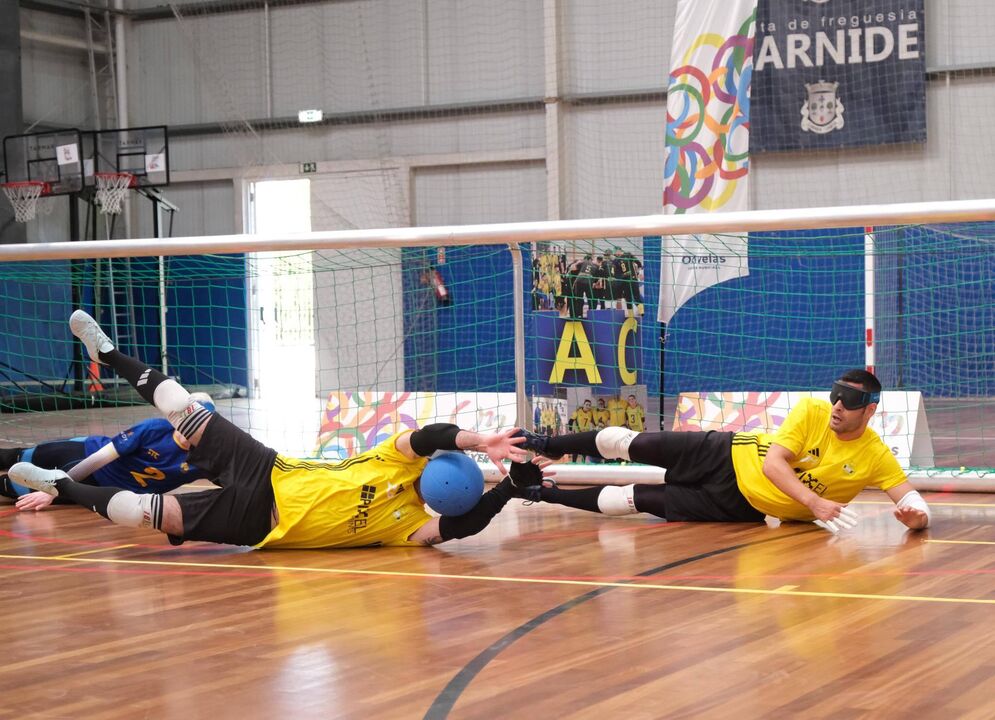 Competição de Goalball em Odivelas entre CAC e Record na Champions League