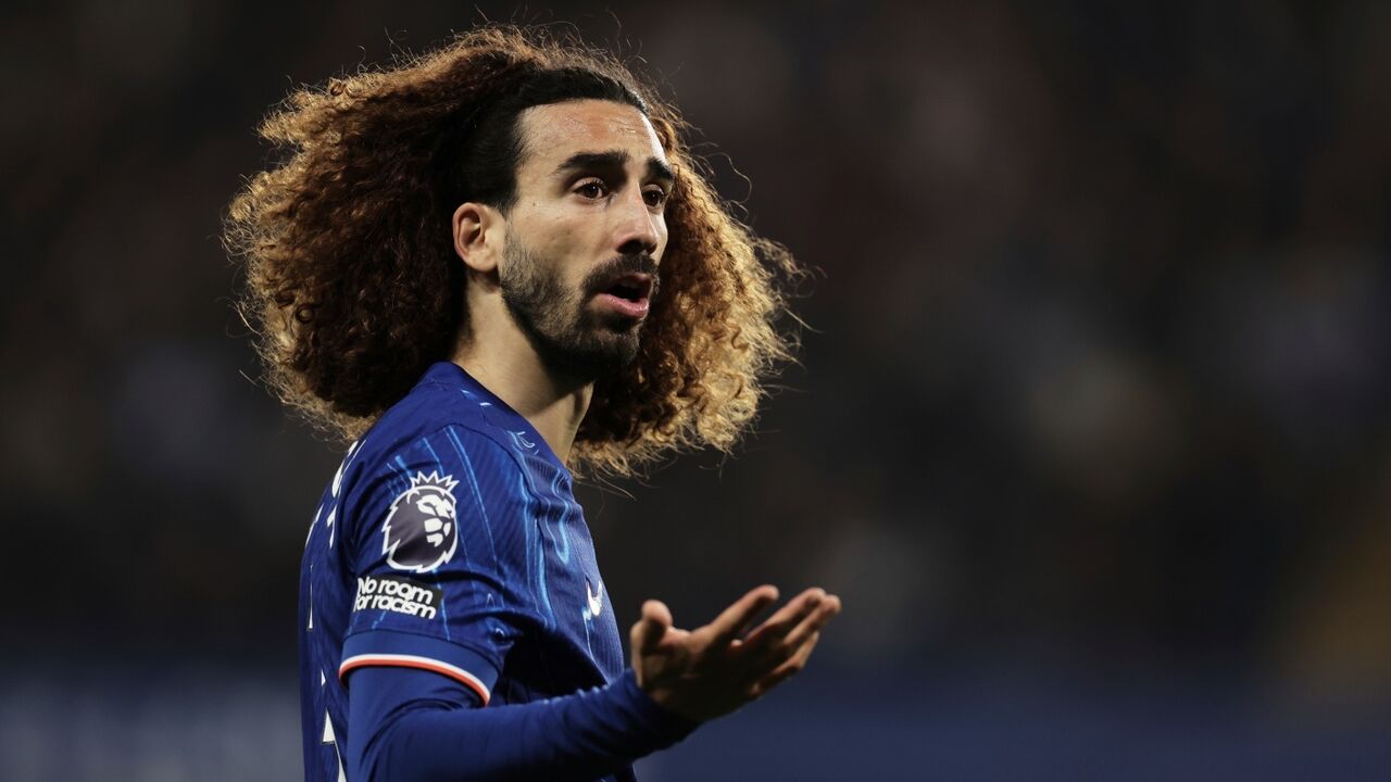 Cucurella recorda interesse do Manchester City no passado