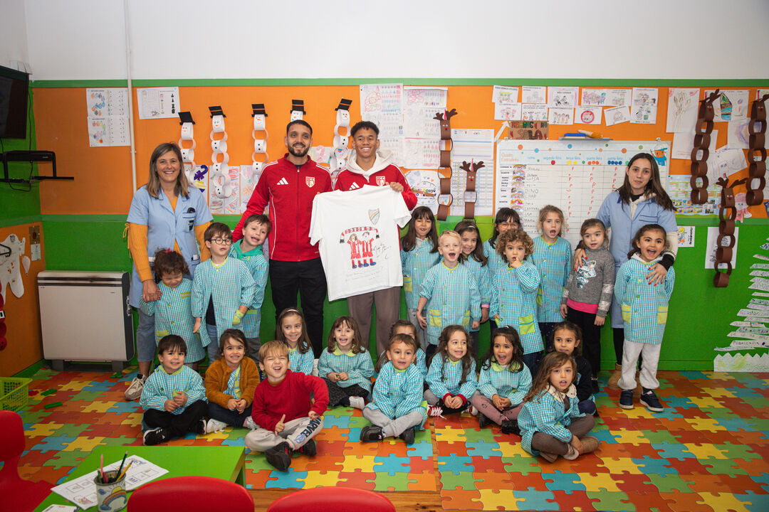 Alunos receberam os atletas com entusiasmo