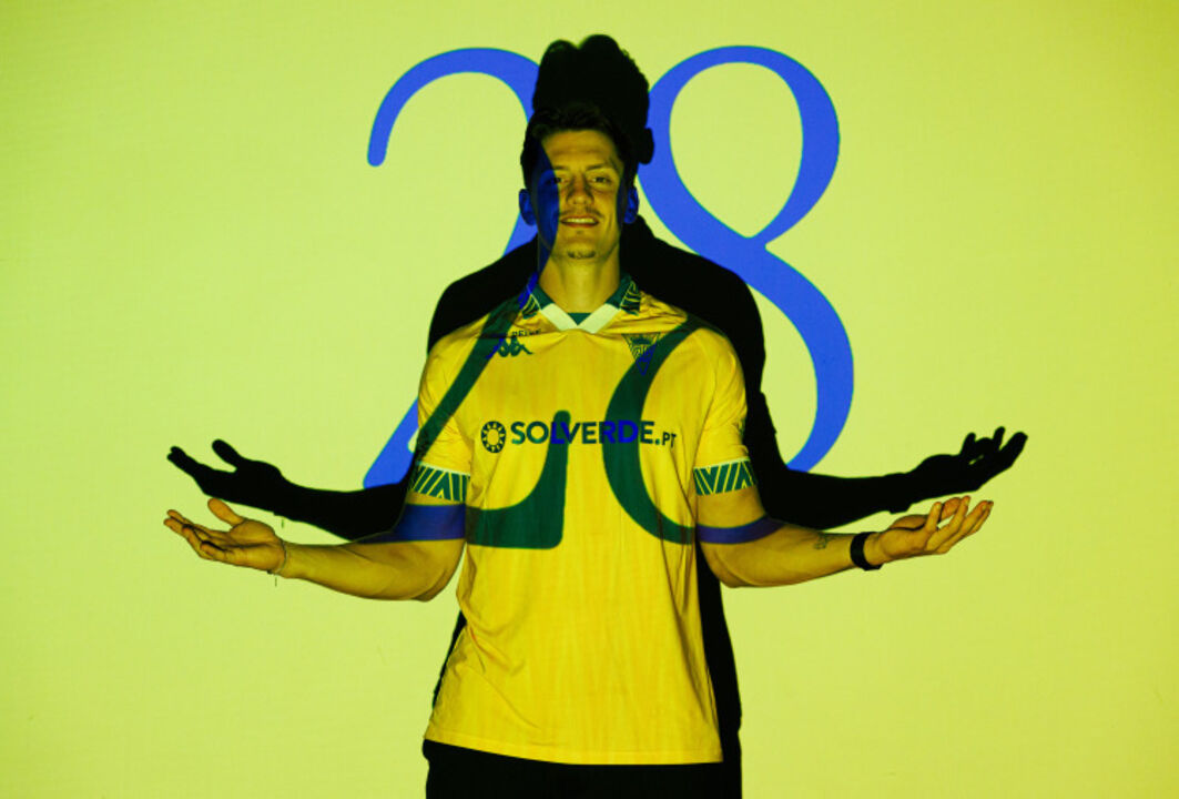 Bacher renova com o Estril até 2028