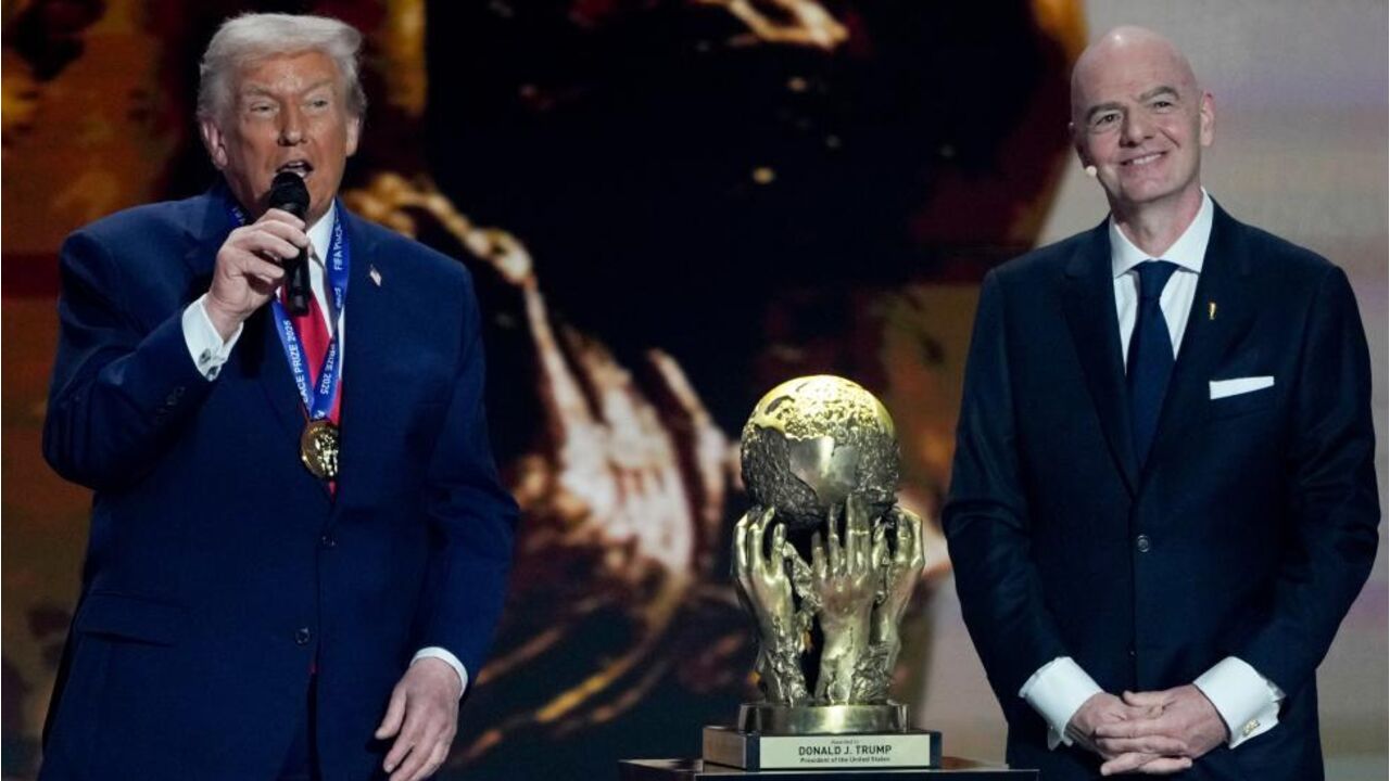 Donald Trump recebeu prémio da paz da FIFA