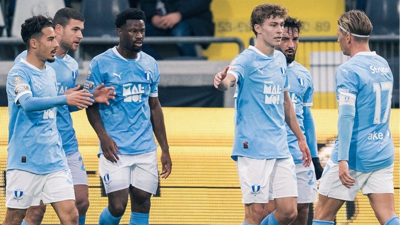 Malmö lidera 0-1 contra o Häcken ao intervalo