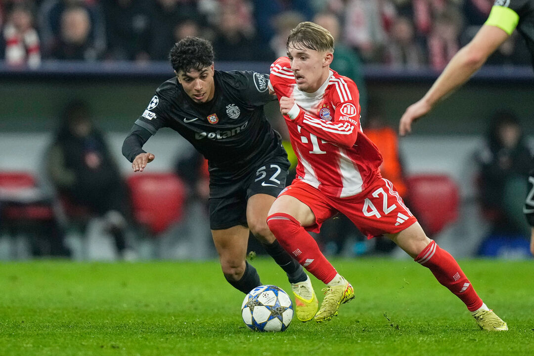 João Simões esteve em destaque frente ao Bayern Munique