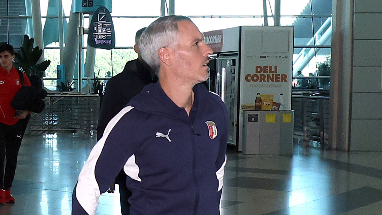 Carlos Vicens confiante para o jogo com o Nice