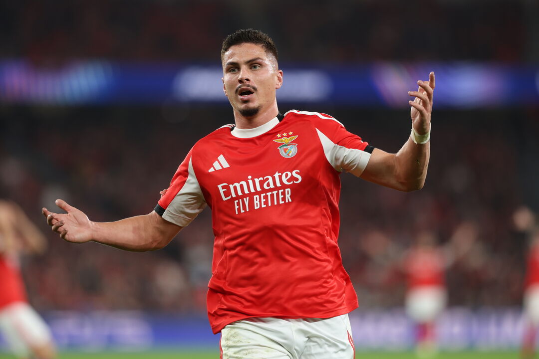 Ivanovic foi titular diante do Nápoles na Liga dos Campeões