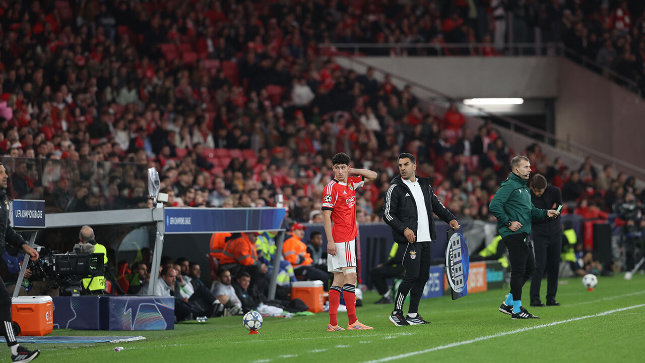 José Neto tornou-se  no 3.º mais jovem de sempre  das águias na prova