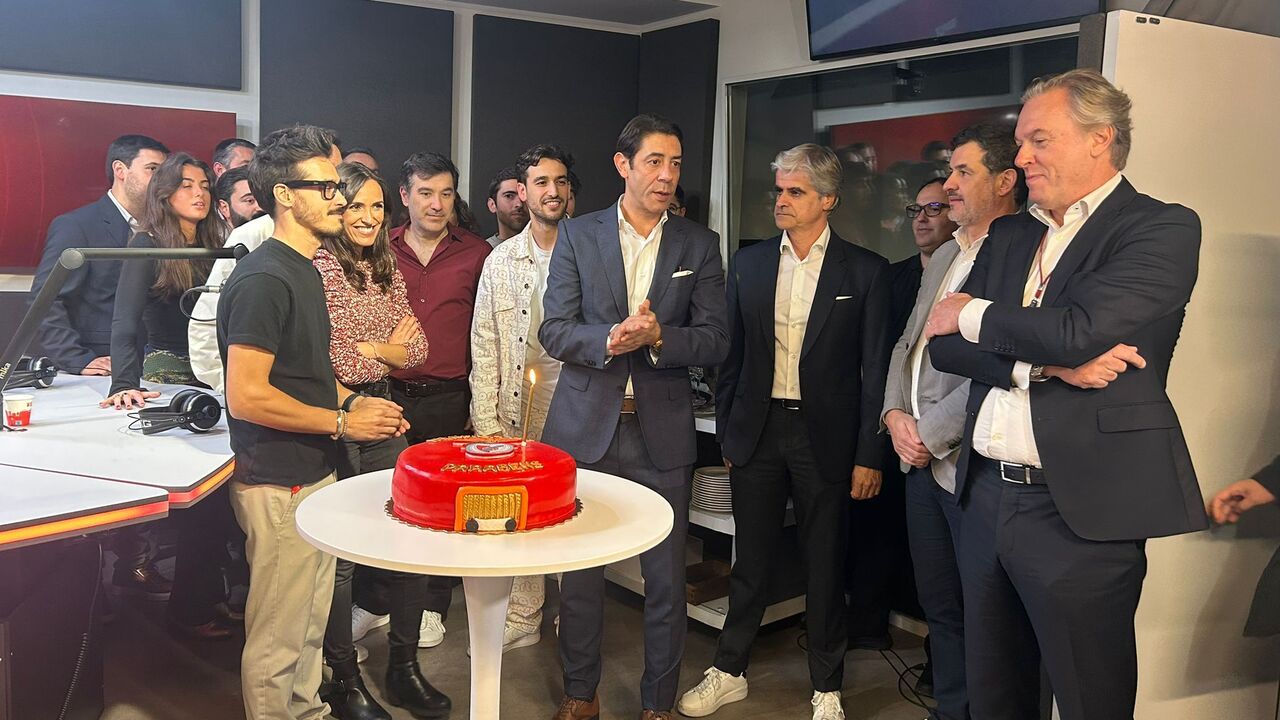 A estreia da rádio digital Benfica FM, que contou com a presença do presidente Rui Costa