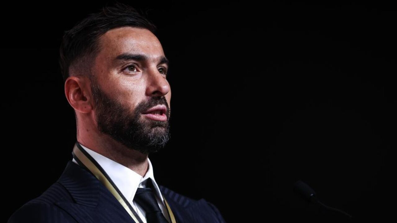 Rui Patrício homenageado na Cidade do Futebol