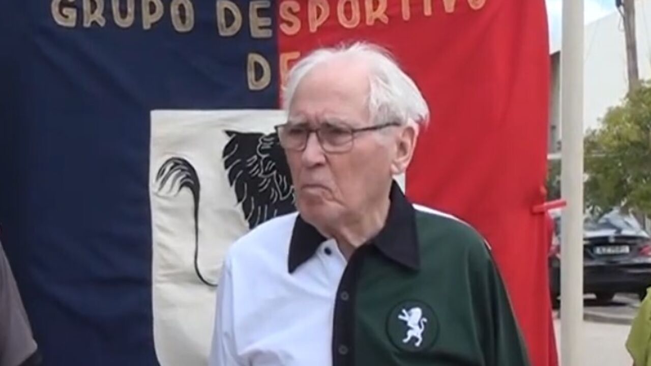 Sporting homenageia Figueiredo, 'herói de 64' e goleador emblemático