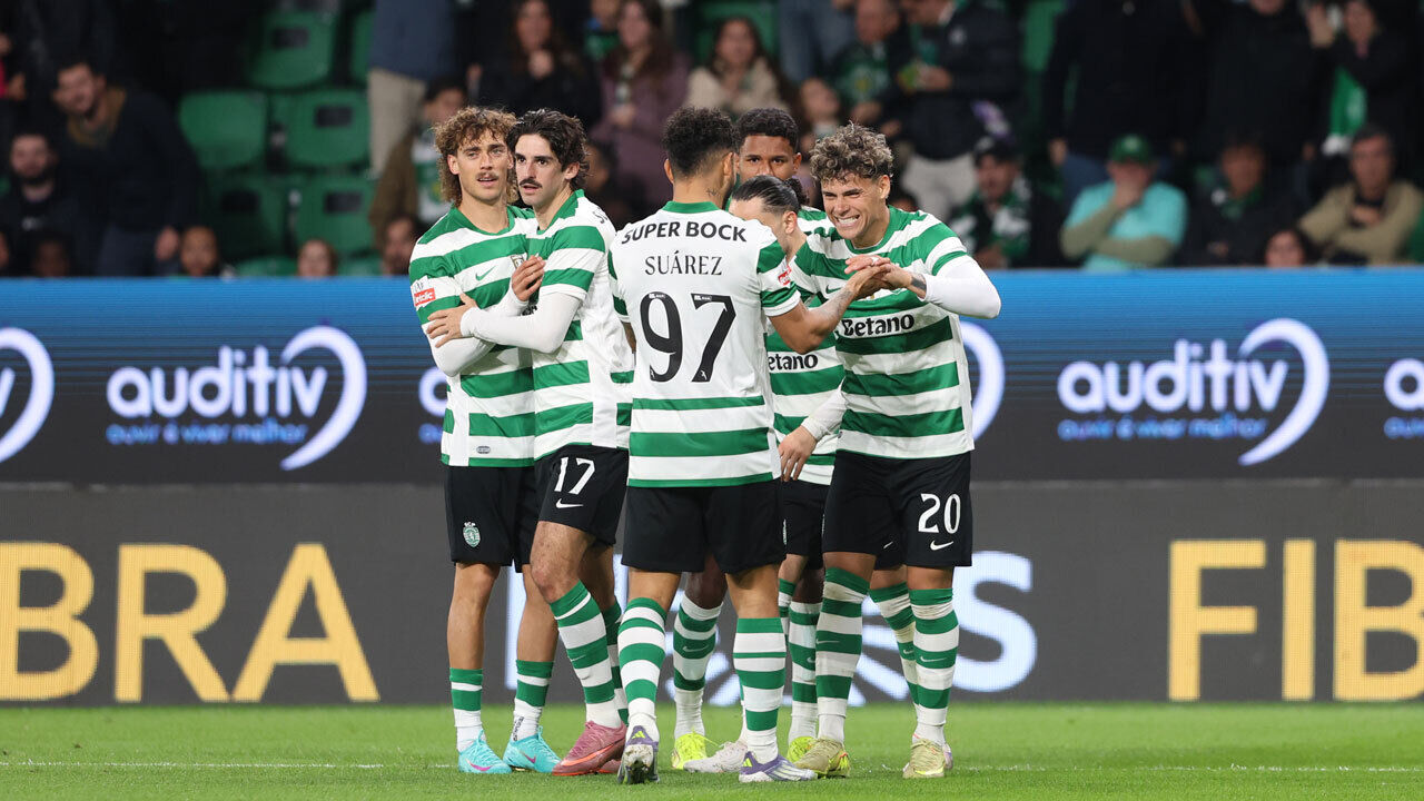 Sporting venceu o AVS