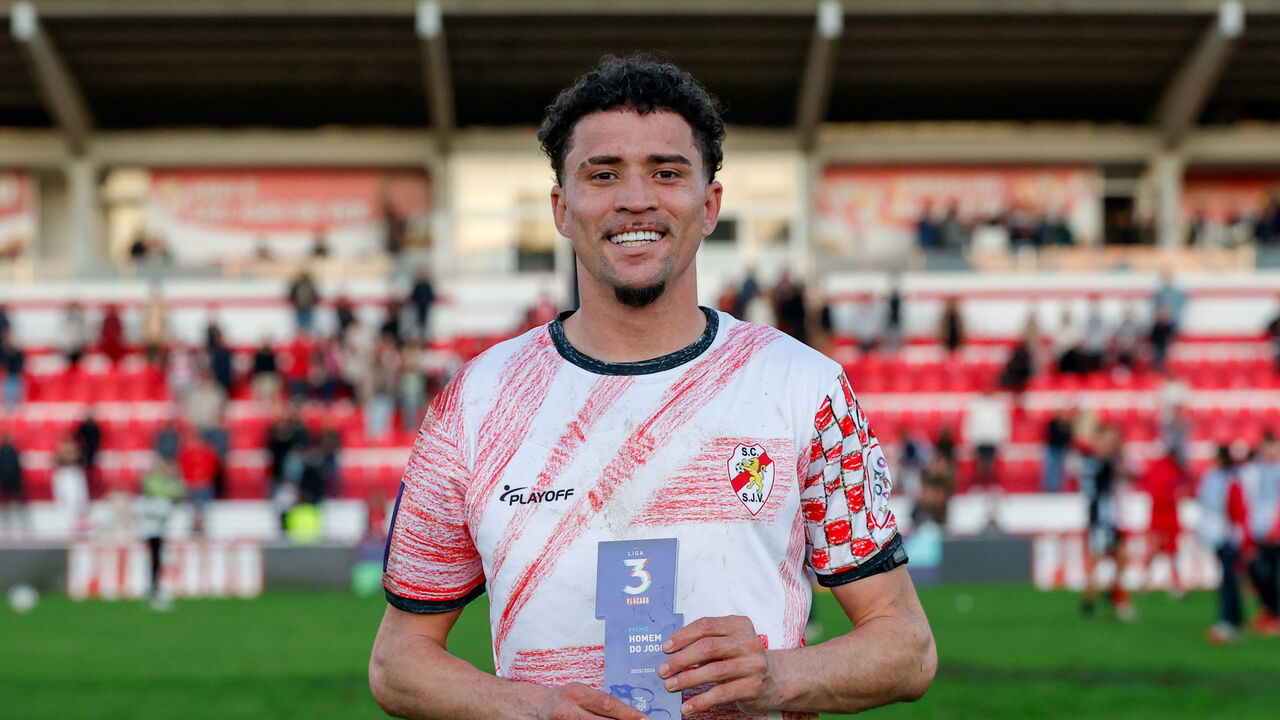 Erick, jogador do S. João Ver, é eleito o homem do jogo
