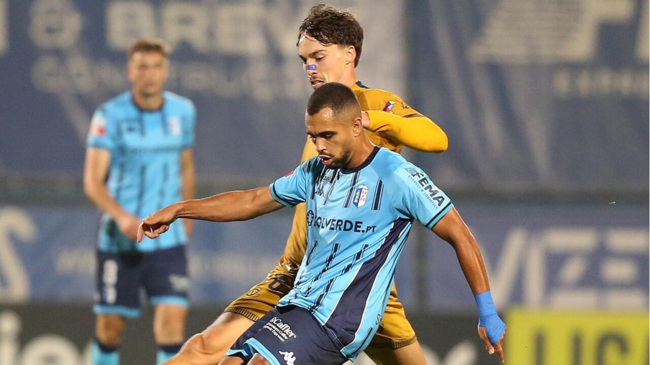 Moha Moukhliss suspenso por agressão no Vizela-Sporting B