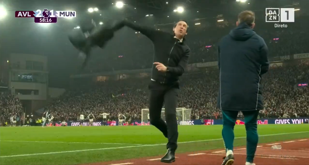 Celebração épica de Unai Emery