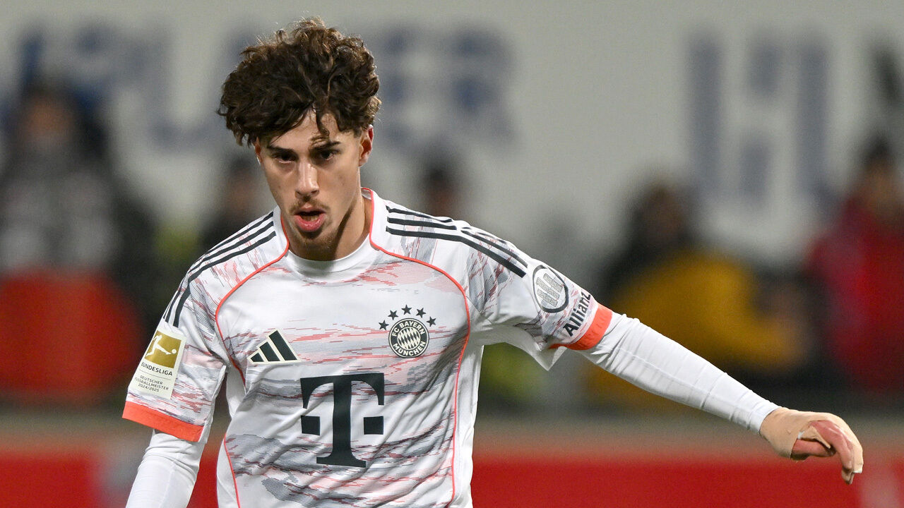 David Daiber no jogo do Bayern com o Heidenheim