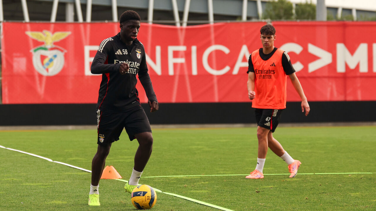 Banjaqui e José Neto reforçam a equipa B para o dérbi