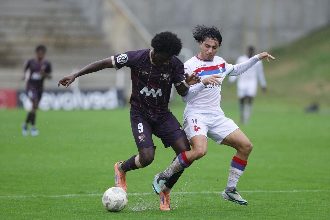 Bassco Soyer num jogo da Liga Revelação