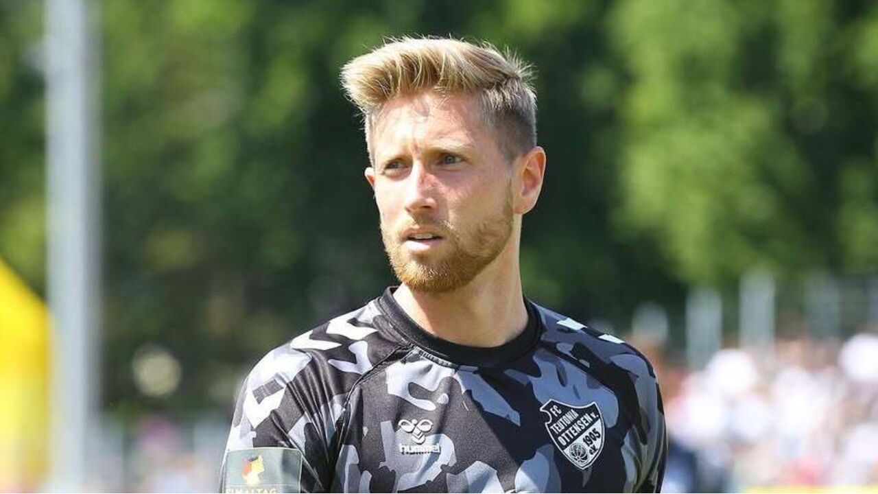 Jogador do FC Teutonia Ottensen em campo