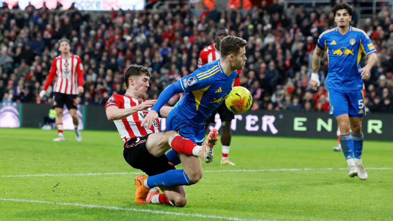 Sunderland empata e falha acesso a provas da UEFA