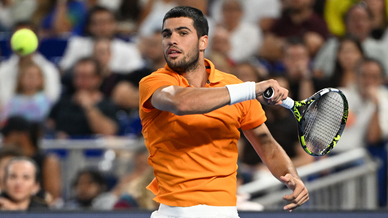 Carlos Alcaraz ocupa o topo do ranking ATP