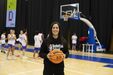 Joana Soeiro no campus de Natal do NBA Basketball School