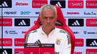 Mourinho, o Ferrari e a "fama de forreta": «Agora guio um BMW que o Benfica me deu»