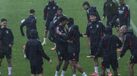Treino do Benfica à chuva