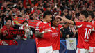 Benfica vence Nápoles na Liga dos Campeões e adeptos celebram