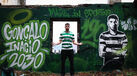 Com direito a graffiti e tudo: as imagens da sessão fotográfica de Gonçalo Inácio após renovar com o Sporting